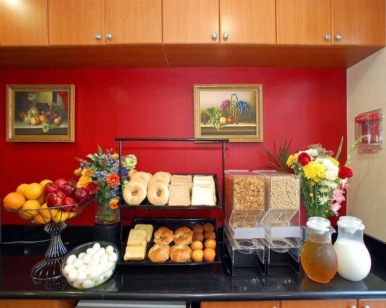 Comfort Inn Jfk Airport New York Bagian luar foto